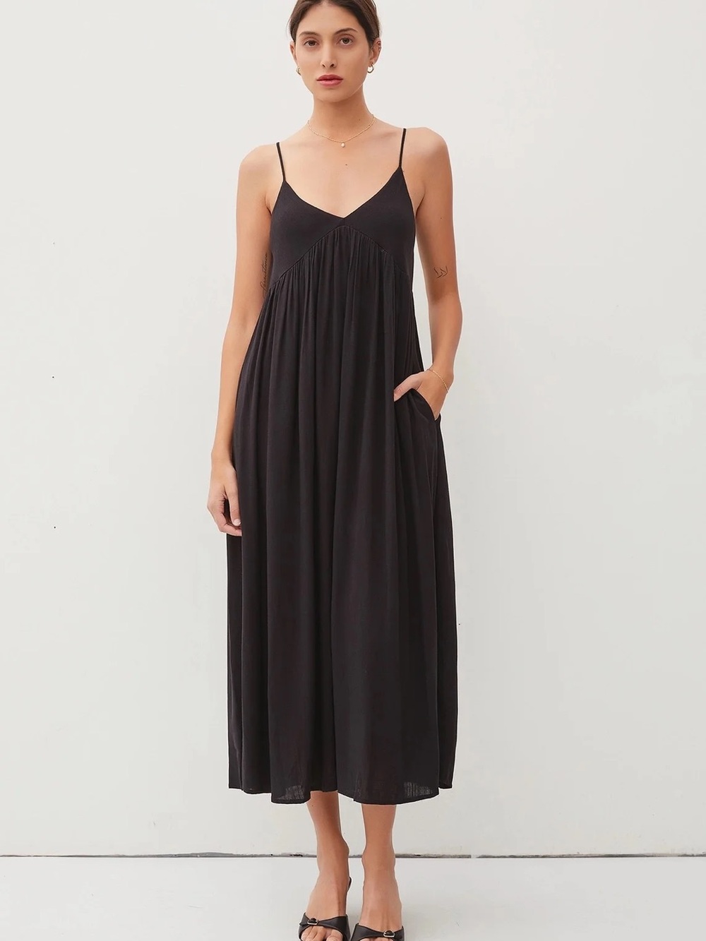 Black Maxi Spaghetti Strap Midi Dress w/ Pockets